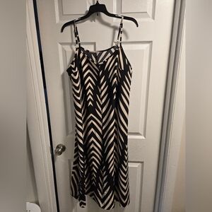 Womens SHEIN Black and Cream Chevron Midi Dress XL